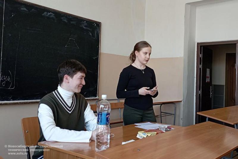 "Культура ораторской речи. Поэзия и мир"