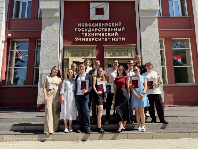 Выпускники 2026 г.