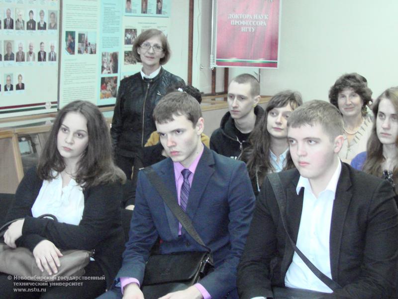 Е. А. Масолова на встрече с выпускниками гимназии № 15